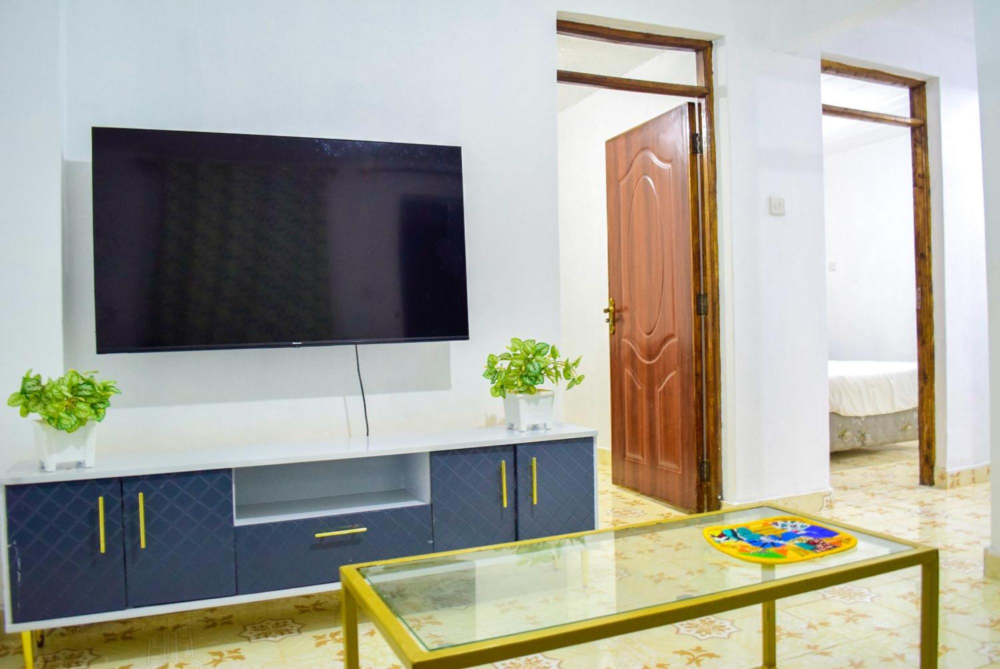 Linet'S Apartment Nyeri Bagian luar foto